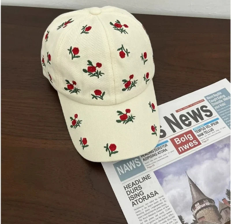 Cute Cartoon Embroidery Baseball Cap Personality Graffiti Baseball Cap Men and Women Outdoor Sports Leisure Sunshade Cap