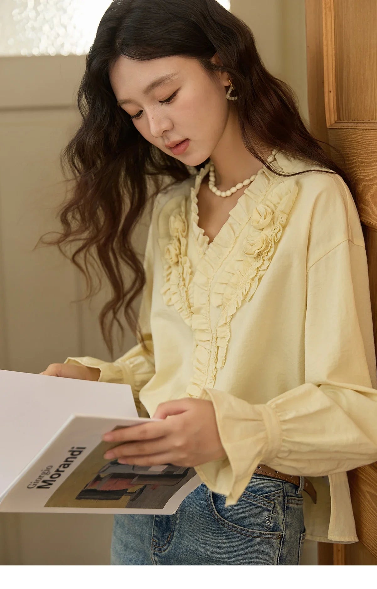 Hand Sewn Rose Blouse for Women Autumn 2025 V-neck  Edible Tree Fungus Edge Tops Sweet Lantern Sleeves Blouses MXE44X2470
