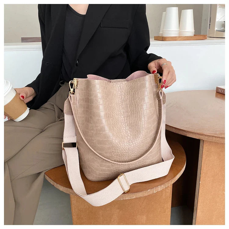 Women Bag Vintage Crocodile Pattern Crossbody Bags for Women PU Leather Trend Designer Shoulder Handbags Large Capacity Bucket