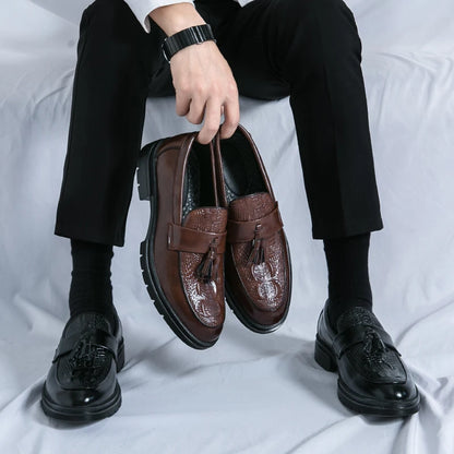 Men's Shoes Leather Men Fashion Spring Tassel Loafers Hot Sale Handmade Business Shoes Luxury Brand Lace-Up Men's Groom Footwear