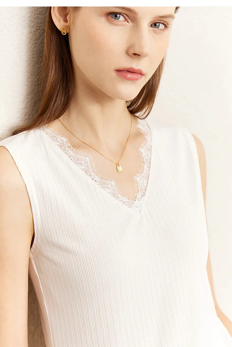 Women's Tank Top 2026 Summer New Lace Trim V-Neck Knit Sleeveless Vest Slim Fit Casual Layering Cami For Women 12612031