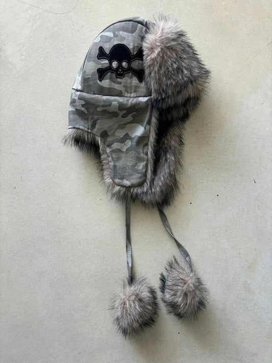 Y2k Camouflage Skull Graphic Print Gothic Aesthetic Rock Subculture Warm and Plush Fashionable Bomber Hat Ear Protection Hat