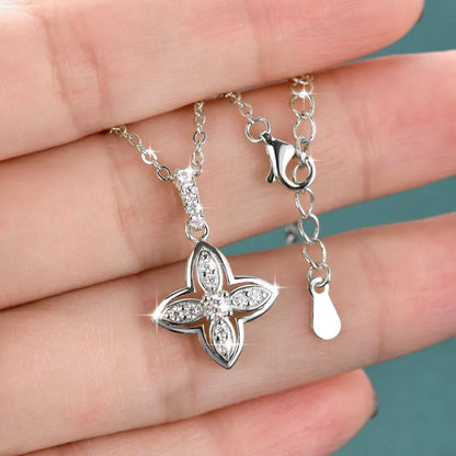 Luxury Shiny Four-Leaf Flower Pendant Necklace Certified Moissanite Diamond Necklace for Women 14k Gold Filled Jewelry