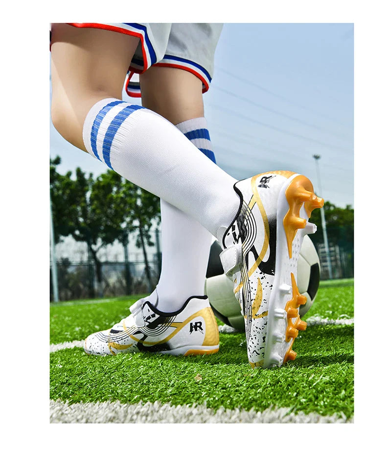 New Men Kids Professional Soccer Shoes Grass Boys Ultralight Football Boots Match Training Shoes Cleats Non-Slip Drop Shipping