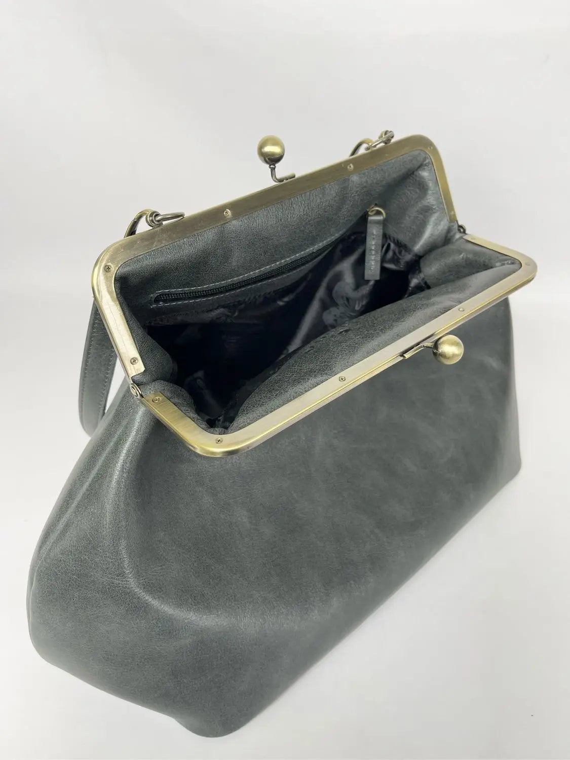 LOST IN VINTAGE Artificial Leather Bag Large Balls Bronze Kiss-lock Large Clutch Handbag Proudly Carried In Hand 35x30x20cm