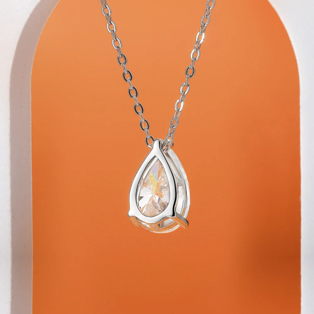 1-4CT Pear Cut D Color Moissanite Pendant Necklace for Women S925 Silver Plated 18k Gold Waterdrop Shape Necklaces Jewelry Gift