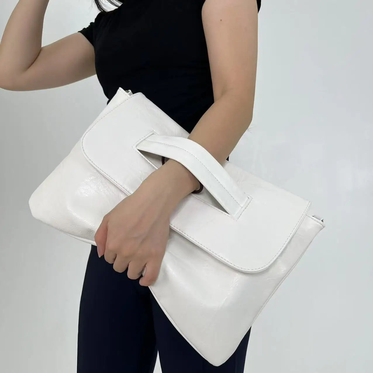 Ladies' Fashion Business High Capacity Glove Bag Soft Leather Document Storage Shoulder Bag
