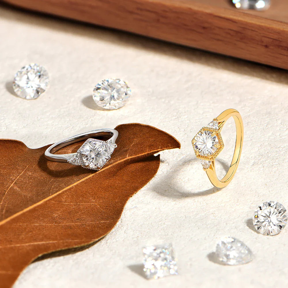 Bague en moissanite ATTAGEMS taille ronde 1 carat DVVS1 pour femme, en argent sterling 925 véritable plaqué or 18 carats, bagues de mariage classiques, cadeau de bijoux