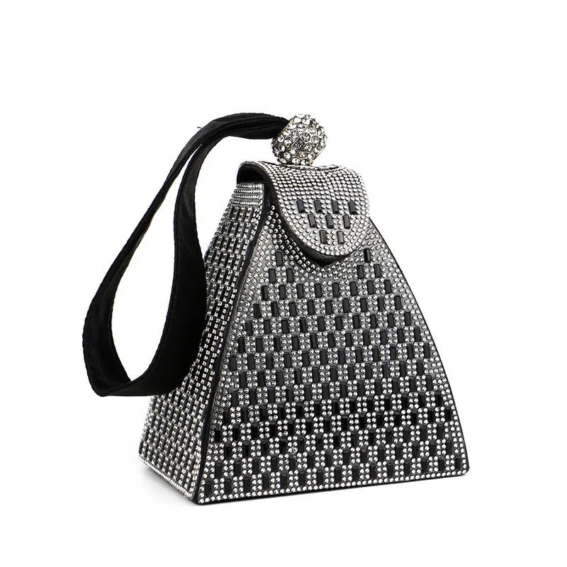 Rhinestones Luxury Evening Bags For Women New In High Quality Pyramid Shape Fashion Chic Point Party Clutch Purse Free Shipping