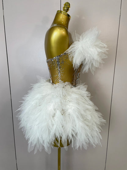 2025Women Sexy Backless Strap Mesh Fluffy Skirt 2 Pieces Diamond Sequins Stage Performance Costume Birthday Party Shooting Dress