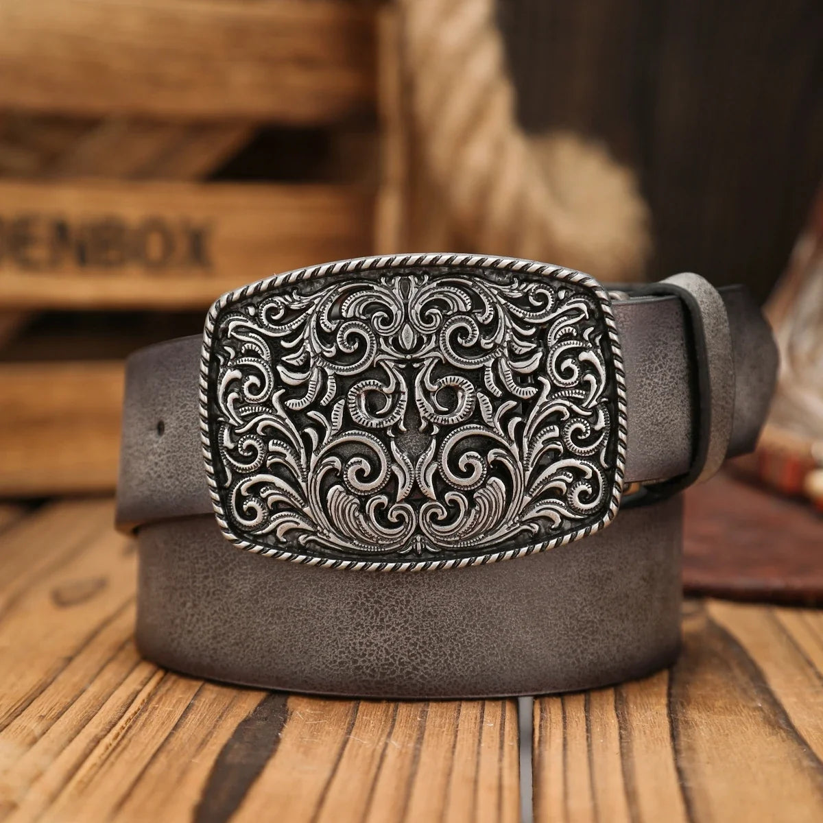 A Western-Buckle PU Belt Suitable for Both Men and Women, A Unique and Retro Brown Belt (With Perforated Nails Included)