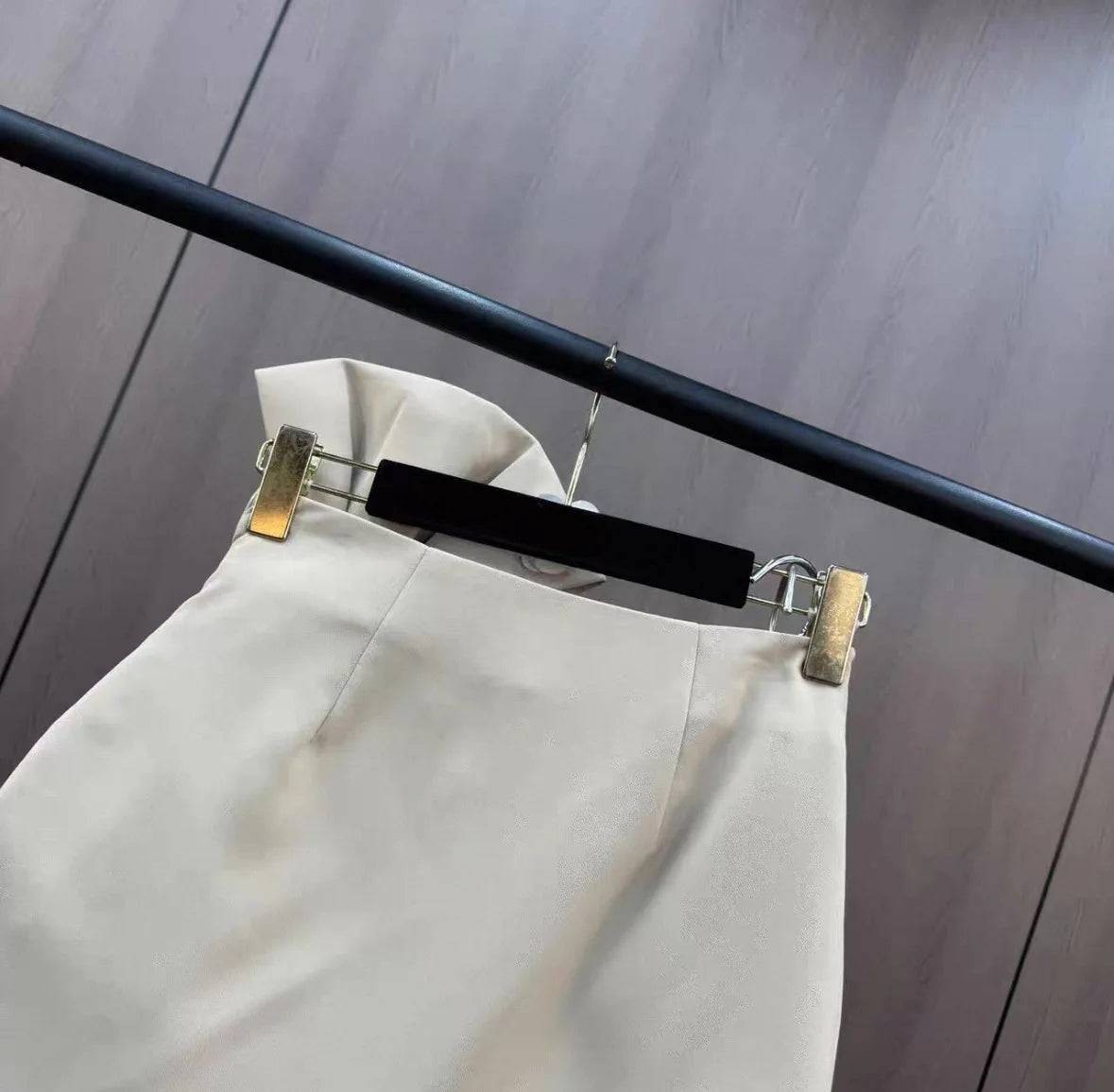 2026 Spring and Summer Design Sense Niche French Temperament Pleated Bow Streamer Hip Skirt for Women Ladies