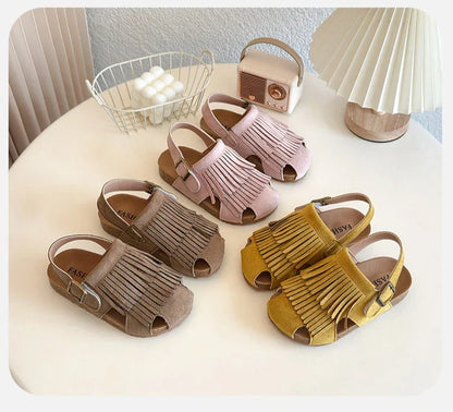 Summer Anti-Slippery Kids Suede Sandals for Girls Non-Slip Closed Toe Toddler Beach Shoes with Cute Tassels School Casual Wear