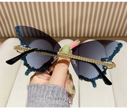 Cycling New Y2K Style Women Fashion Sunglasses Oversize Butterfly Shape Diamond Edge Design Sun Glasses Street Party Glasses