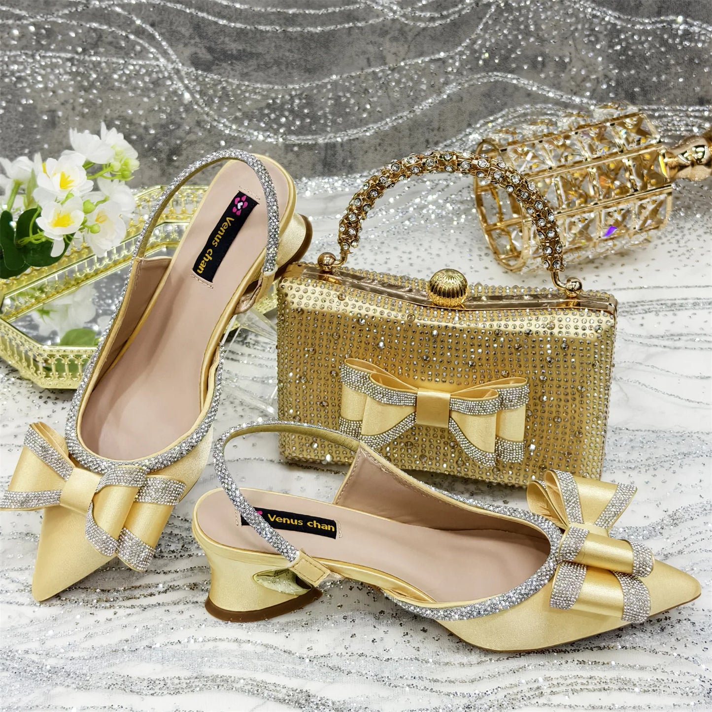 Italy Design 2025 New INS Shoes and Bag to Match Wine Colour Pointed-Toe Rhinestone Bow Party Women's High Heels