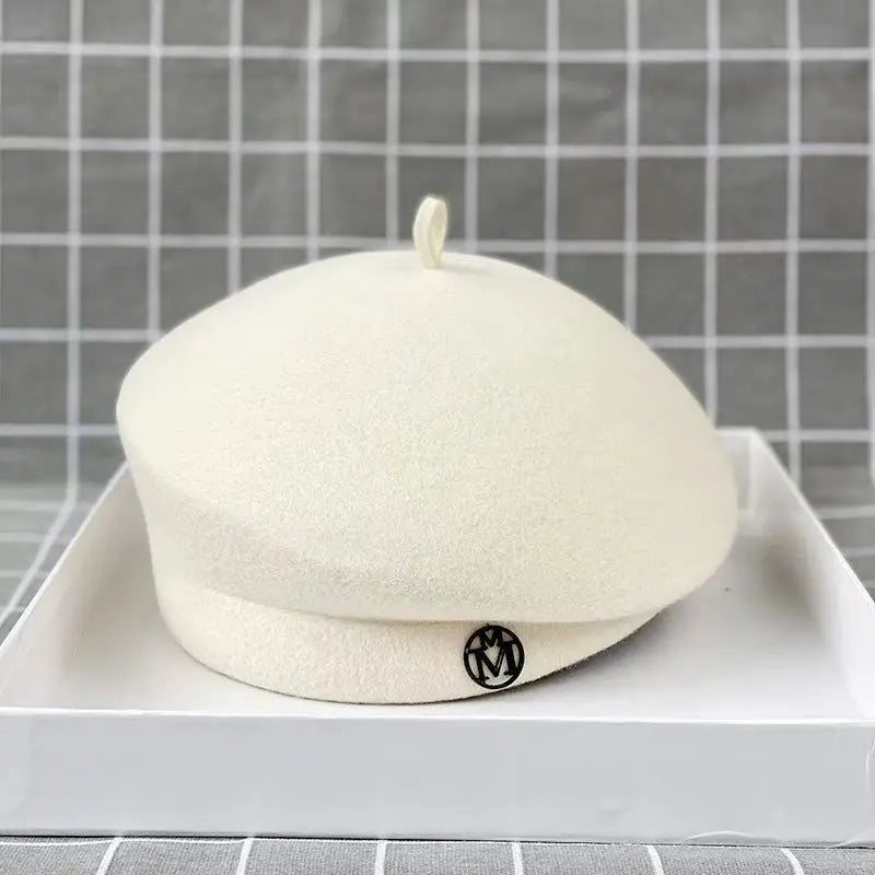 Classic Ladies Beret Hat Fancy Wool Felt Hat Warmer Winter Hat Cap White Black Women Fedora Hat Fascinator Pillbox Hat Formal