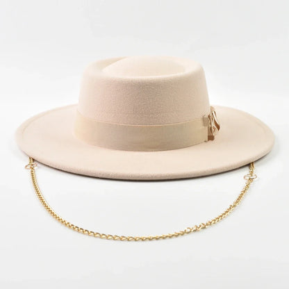 Women's Fedora Hat Fashionable Metal RB Letter Felt Hat Autumen Winter Derby Wedding Jazz Hats