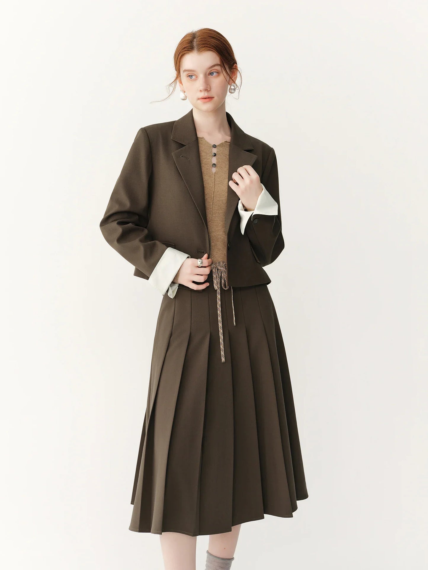 2026 Fall Women's Korean-Inspired Petite Cropped Camel Acetate Lyocell Blend Blazer - Chic Office Commute Outerwear