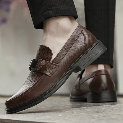 Men's Solid -Color Casual Loafers For Autumn And Winter Comfortable Soft -Soled Business Office Shoe And Metal Buckle Lazy Shoes