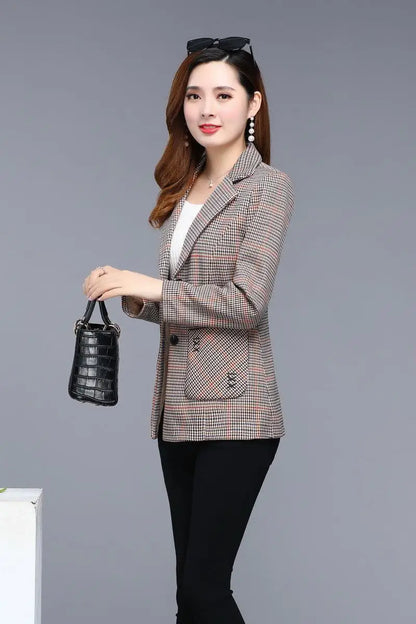 Ladies Casual Short Plaid Blazer