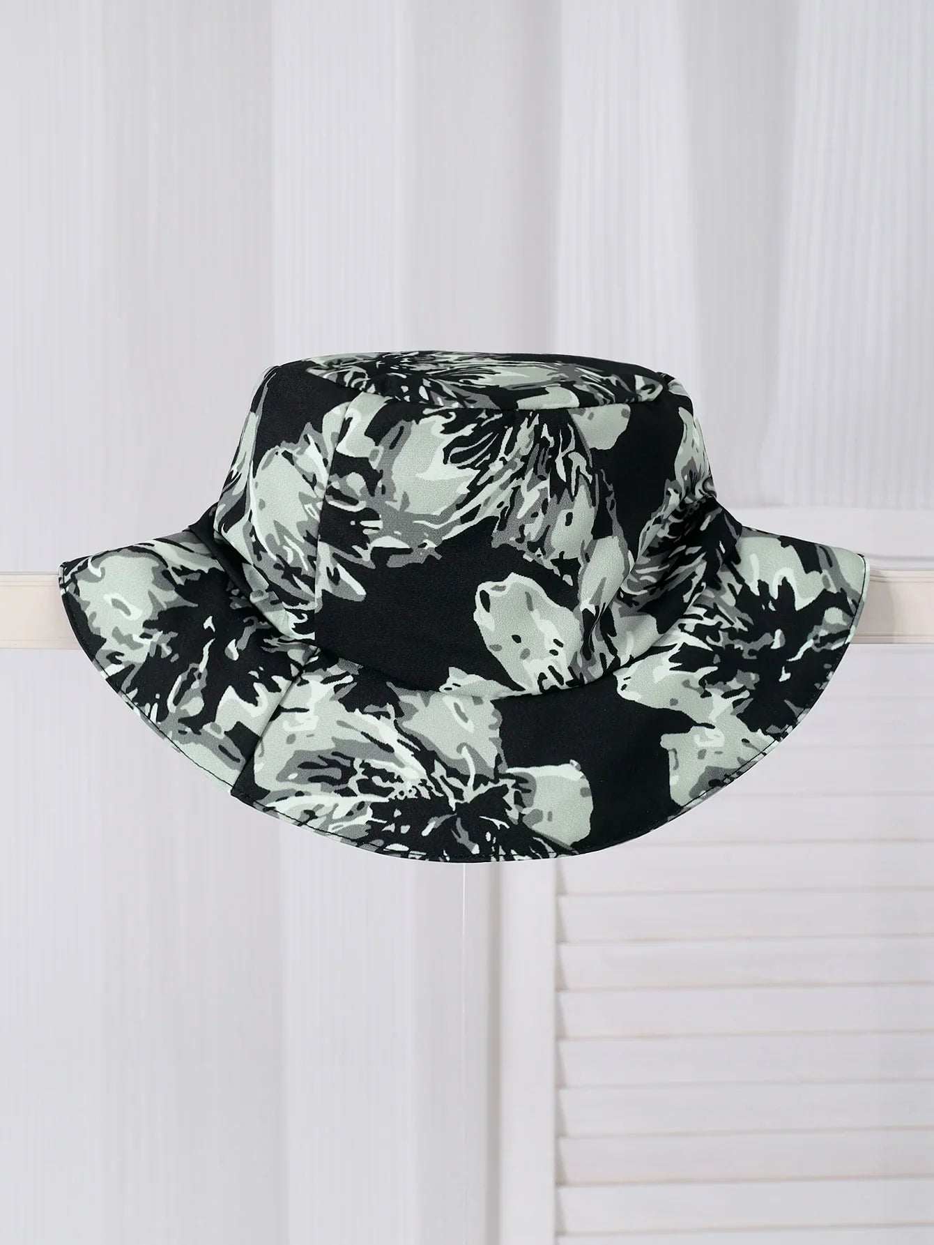 3-Piece Set Boys Summer Children's Fashion Holiday Shirt And Shorts Ensemble with Hat for Outdoor Vacation Wear Casual Daily