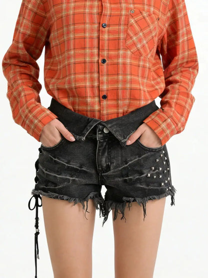 Women's Black Gothic Rivet Cargo Denim Shorts Y2K Harajuku High Street Aesthetic Sexy 2000S Style Vintage Denim Shorts Clothing
