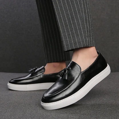 Zapatos De Hombre Loafers Men's Tassel Slip-On Comfortable Men Leather Shoes Casual Shoes Fashion Oxford Shoes Large Size 38-47