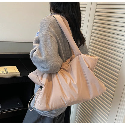 Fashion Winter Women Shoulder Bag Large Simple Shopping Commuting Bag Simple and Practical Textured Casual Versatile Tote Bag