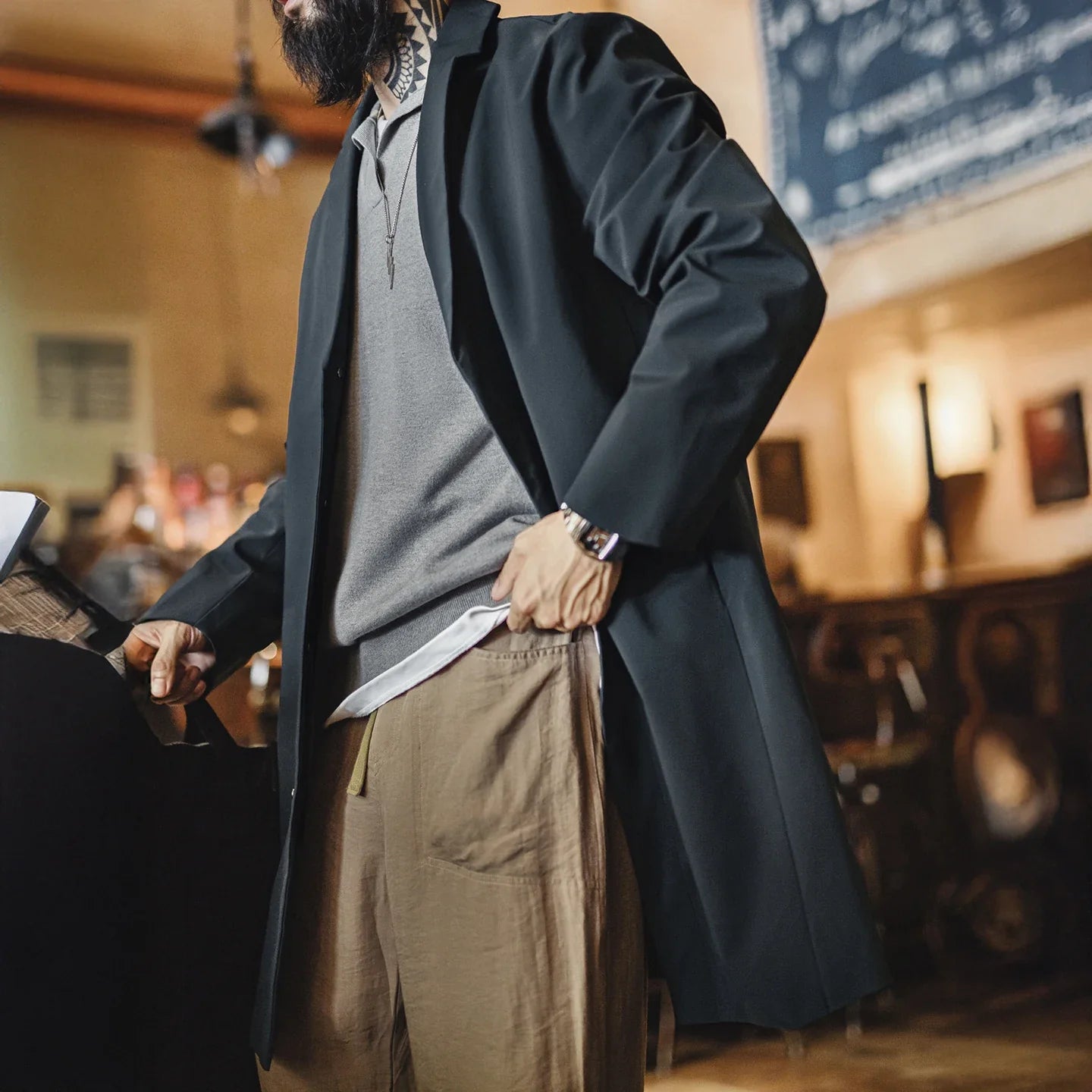 Men's Vintage Commuter Trench Coat Mid-Length Water-Repellent Overcoat Blue Lapel Back Vent Windbreak for Spring Fall