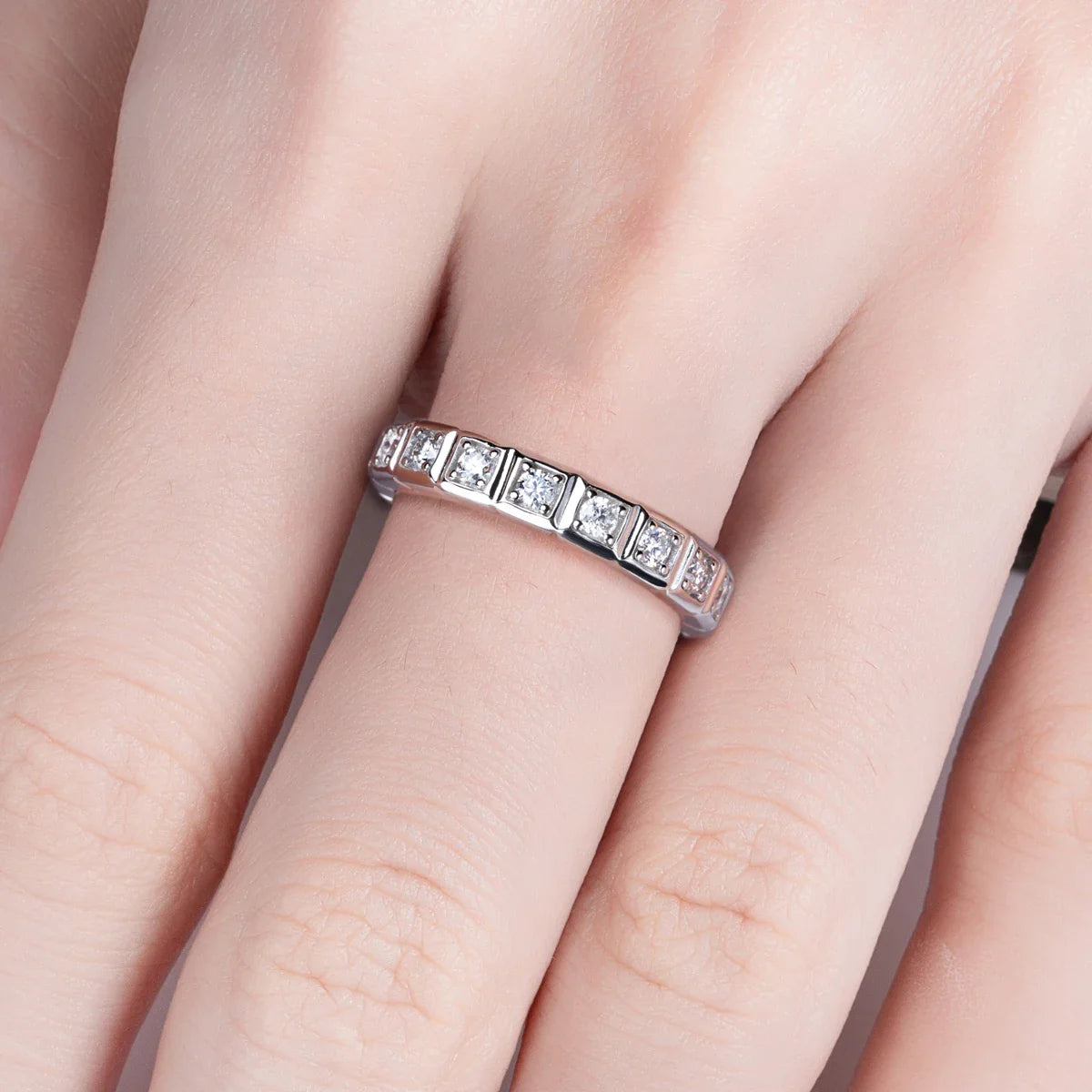 2.2mm D Color Moissanite Princess Eternity Band Ring 925 Sterling Silver Wedding Band For Women Jewelry Wholesale