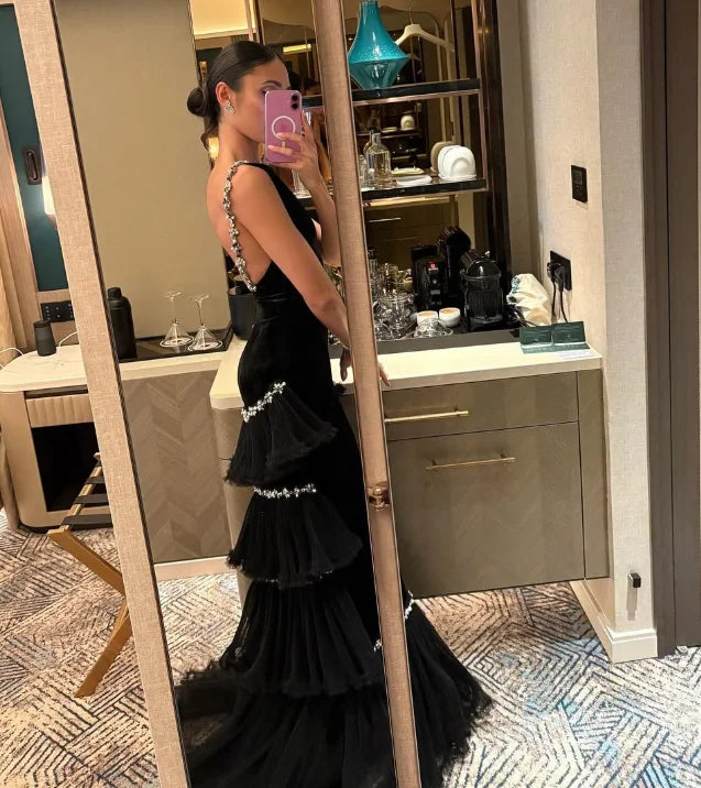 Customized High Quality Floor Length Sleeveless Tiered Backless Beaded Thin Suspeders Formal Dress Women Elegant Cocktail Dress
