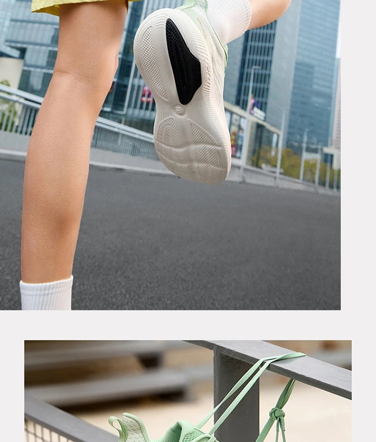 Men Running Shoes Lightweight Soft Supportive Cushioning Durable Breathable Grippy Male Sneakers 672522207