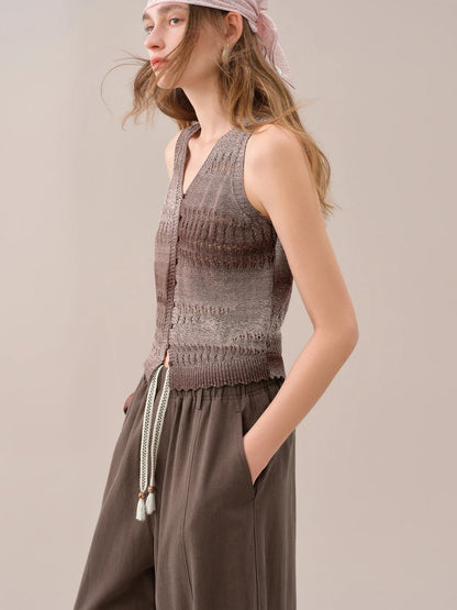 2026 Summer Women's Relaxed Fit Knitted Vest - Vacation Style Sleeveless Top for Resort Outings