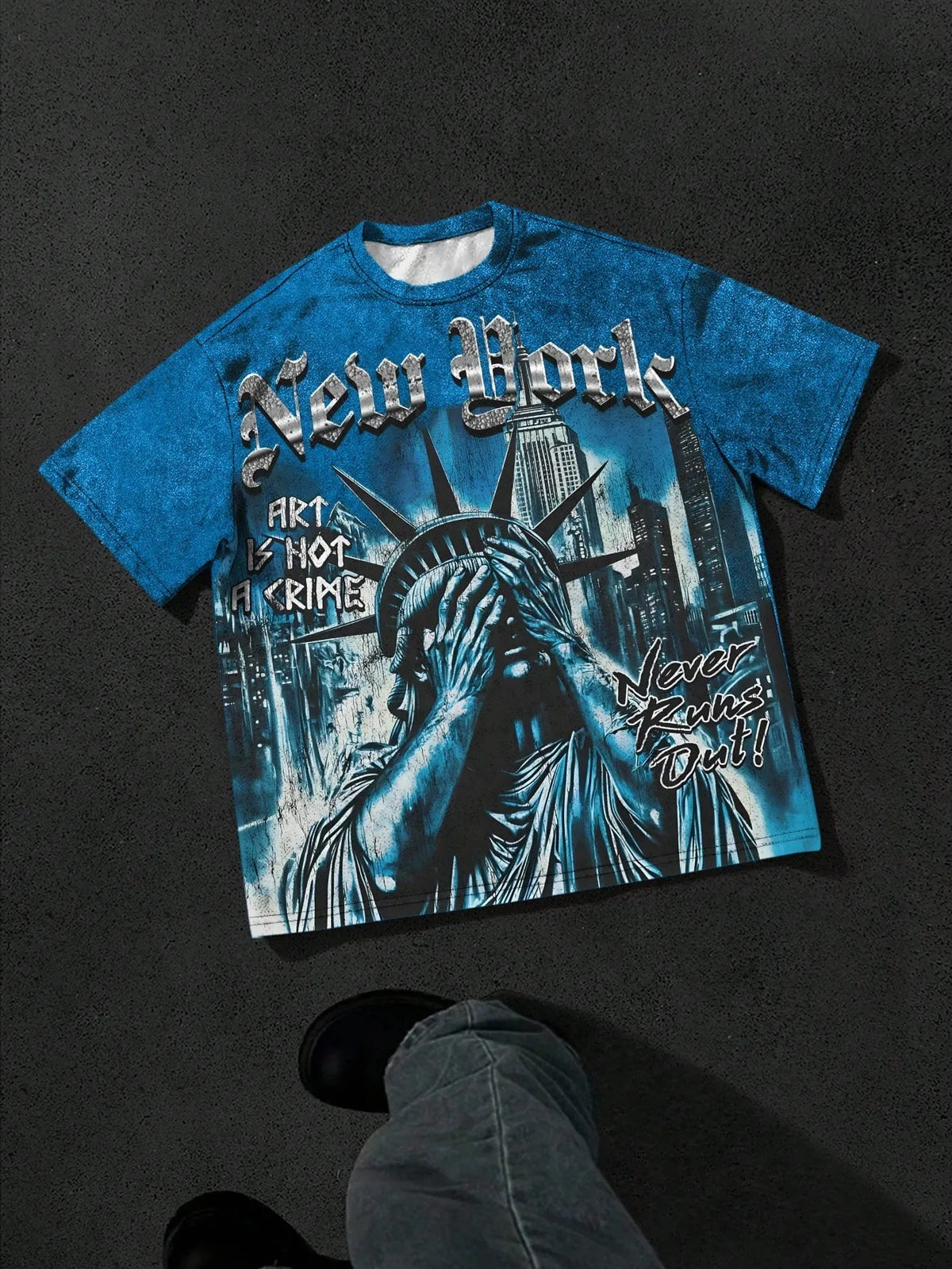 The 2026 summer new men's T-shirt features a casual fashionable comfortable soft and breathable 3D pattern print