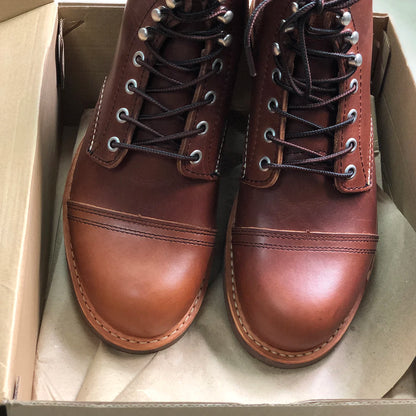 Durable Goodyear-Welted Motorcycle Rugged Heritage Boots Vintage Oil Genuine Leather 8111 Red Punk For Men Cowhide Mid-Cut Shoes