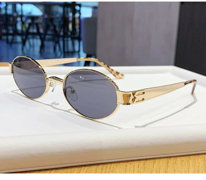 Retro Small Oval Metal Frame Women Sunglasses UV400 Thin Full Rim Men Punk Sun Glasses Vintage Shades Lentes De Sol Mujer