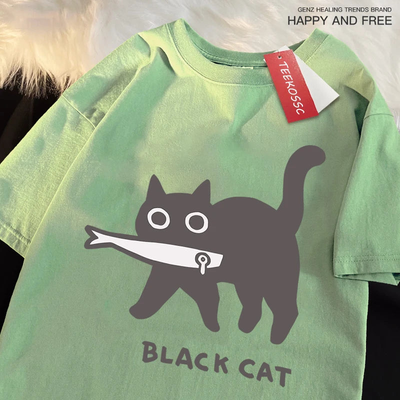Fun A Black Cat Eating Fish Japanese Style Men Women T-Shirt Fashion Print T Shirt Breathable Oversize T-Shirts Cotton Clothes