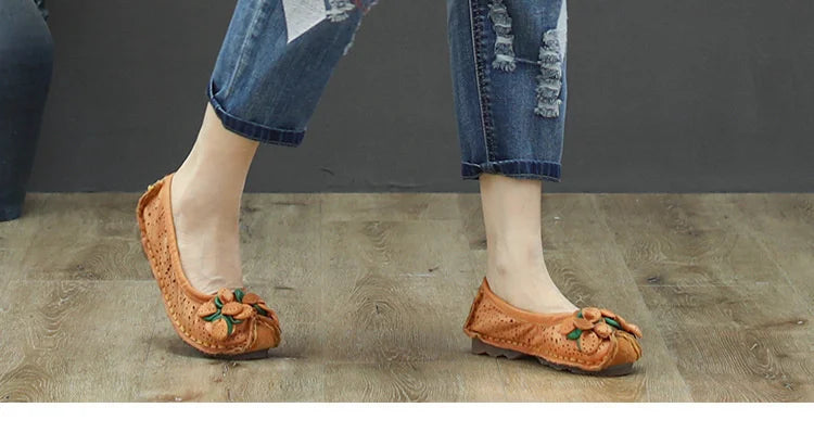 Summer Females Luxury Embroidery Jeans Womens Fashion Vintage Ripped Denim Trousers Loose Holes Elastic Harem Pants