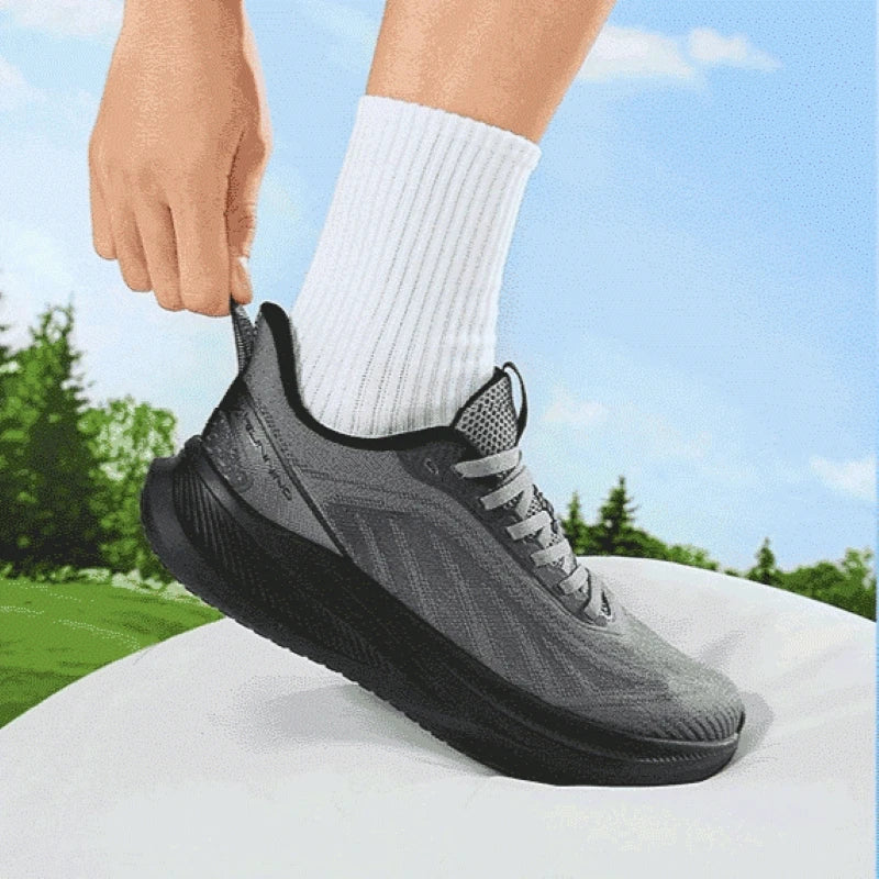 Men Running Shoes Lightweight Breathable Comfortable Wear-resistant Elastic Sole Sneakers 672612217