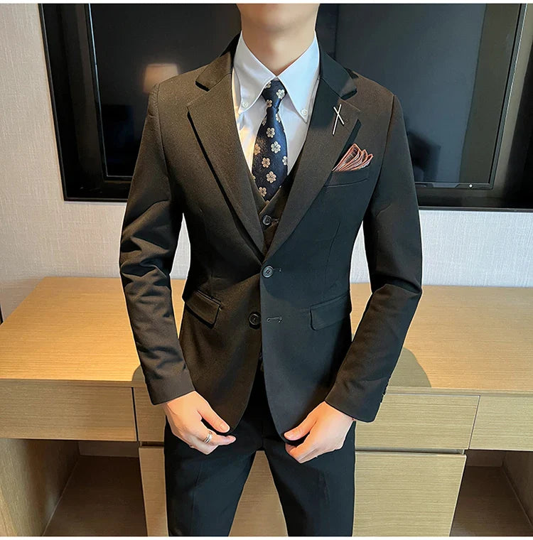 2026 High Quality (Suit + Vest + Trousers) Stylish and Handsome Casual Wedding Suit Business Suit Three-Piece Genuine