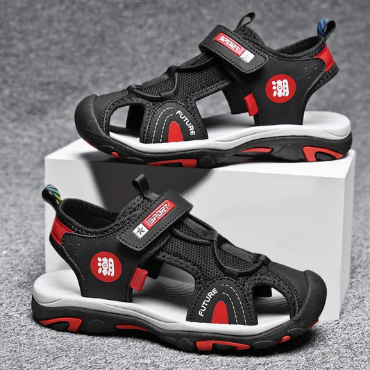 A pair of children's summer toe-covering sports sandals, wear-resistant outdoor beach shoes, size 28-39，MQ-9019