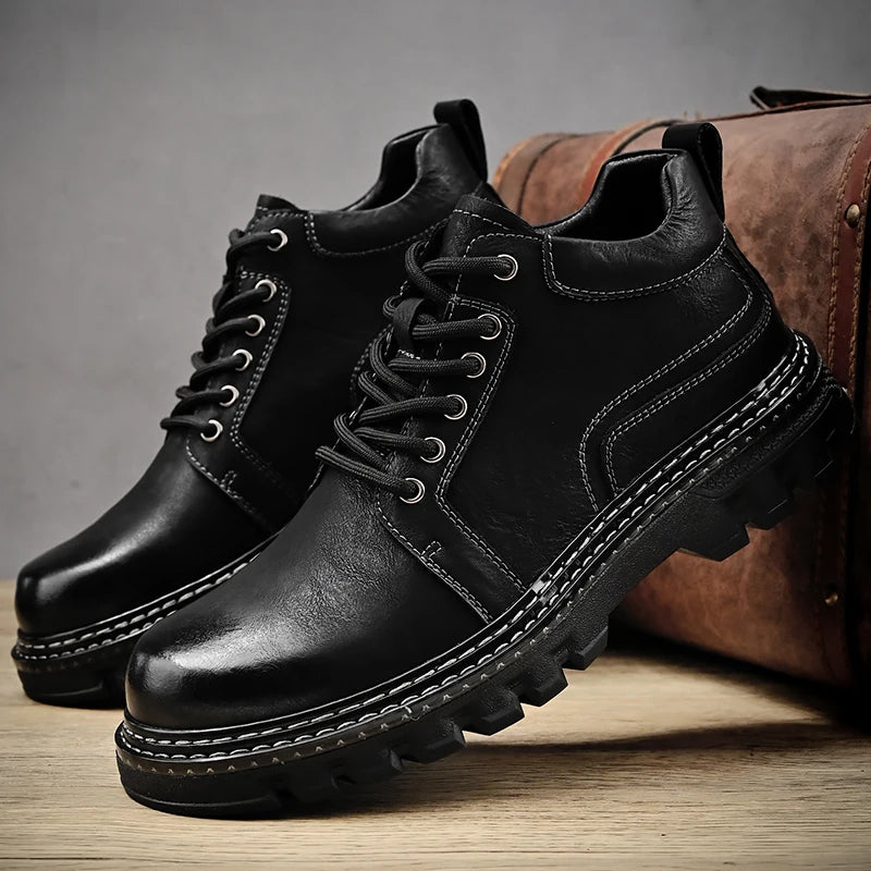 Genuine Leather Men Boots Cow Leather Upper Durable Sole Lace up Autumn Winter Boots Fur Daily Leisure Outdoor Shoes For Man New