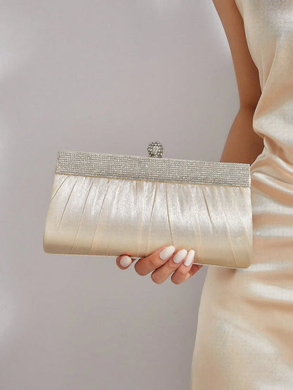 Fashionable, elegant, sparkling rhinestone women's clutch, evening bag, party bag, exquisite and charming ball banquet bag.