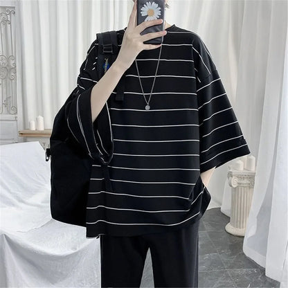 2026 Summer Oversized T-Shirt Men Funny Harajuku Tshirt Streetwear Femme Striped Japan Hip Hop Loose Half Sleeve T Shirts Male