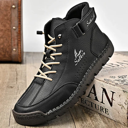 New 2024 Autumn Handmade Leather Men Boots Design Sneakers Man Breathable Casual Leather Shoes Men Ankle Boots Outdoor Boats