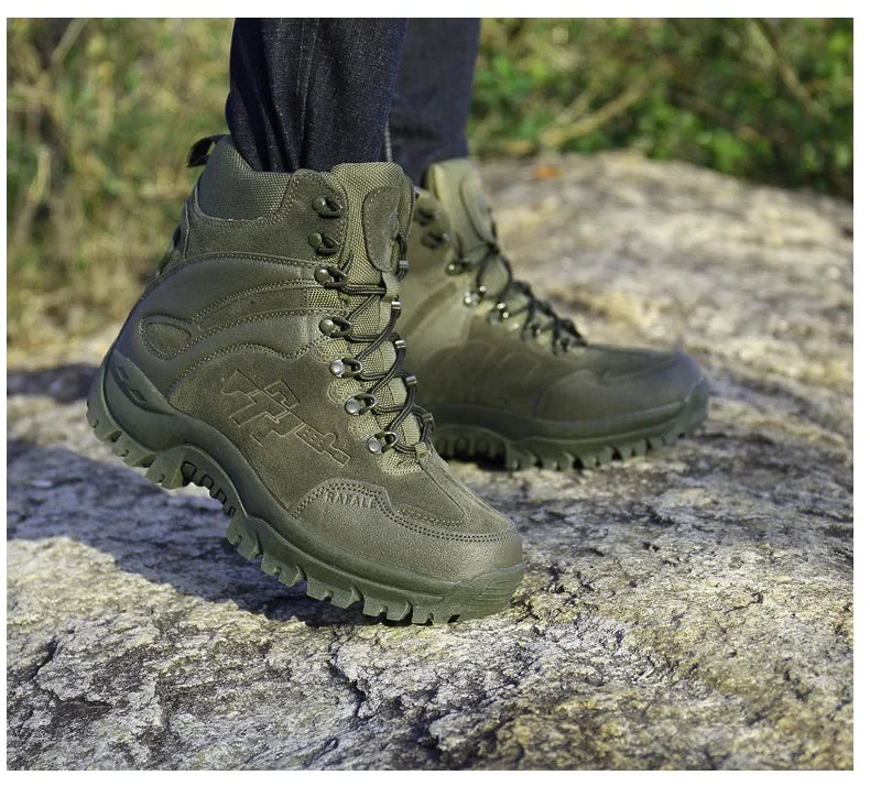 New Men Tactical Boots Army Breathable Desert High Quality Unisex Waterproof Male Hunting Boots Ankle Work Climbing Hiking Shoes