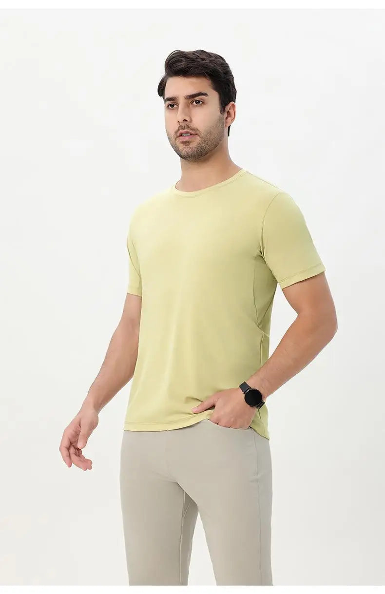2026 Men Short Sleeves Running T-Shirts Quick Dry Sport T-Shirts Fitness Gym Running Shirts Breathable Round Collar Sportswear