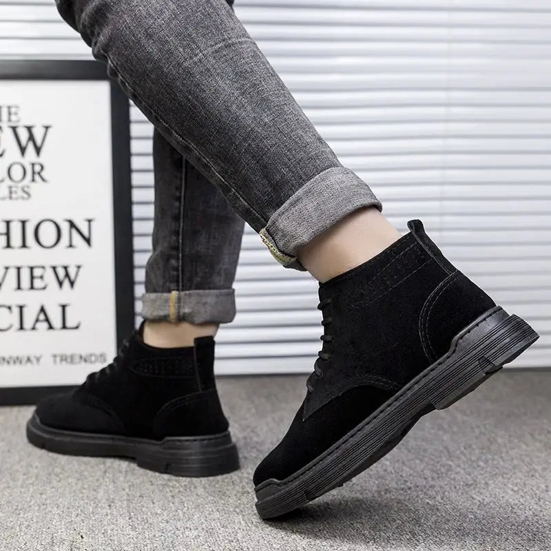 New Casual Trendy 2025 Male Shoes Comfortable Designer Original Deals Low Price Non Slip Footwear Cheap Fashion Y2k Men's Boots