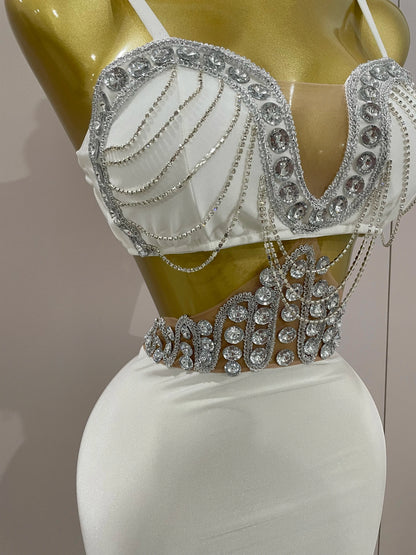 STOCK Luxury Shiny Diamond Chain White Sexy Sleeveless Bodycon Mini Dress 2025New Evening Birthday Party Nightclub Stage Costume