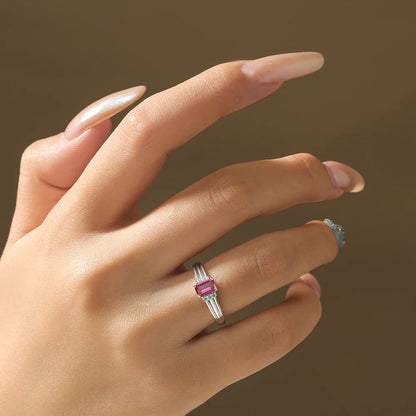 Bagues ATTAGEMS Rubis Créé en Laboratoire Coupe Émeraude 1CT 5x7mm pour Femme Bague en Argent Sterling 925 Originale Fiançailles Fête Bijoux Classiques